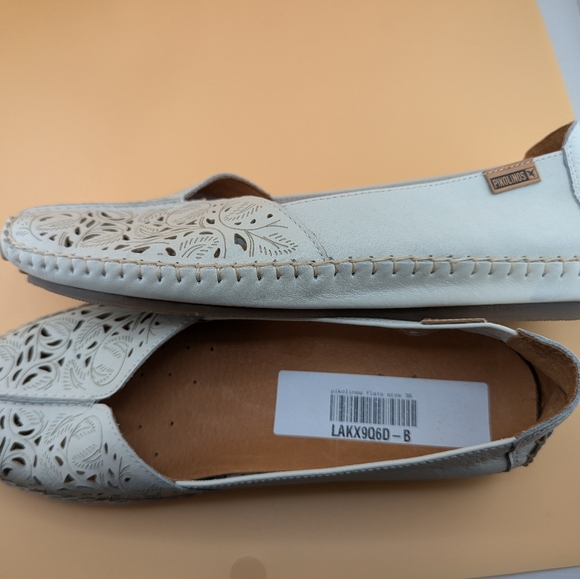 PIKILINOS JEREZ Slipper style WOMAN Loafers Size 38 BRAND NEW - Picture 11 of 14